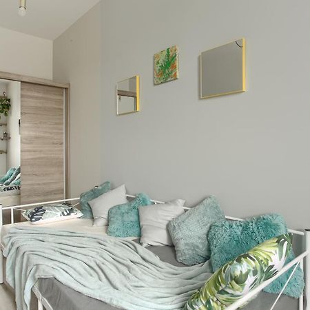 Superapart Komputerowa 8 Varšava Exteriér fotografie