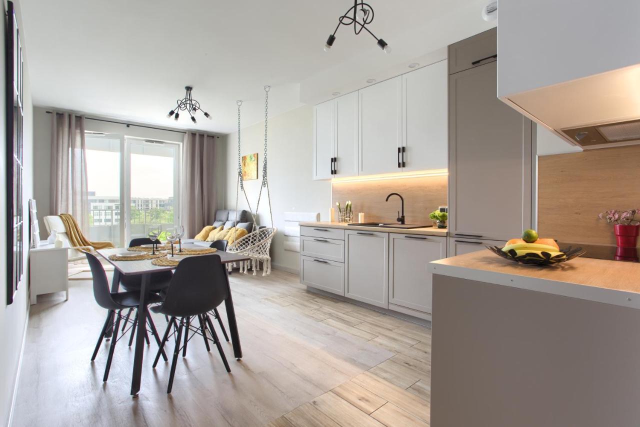 Superapart Komputerowa 8 Varšava Exteriér fotografie