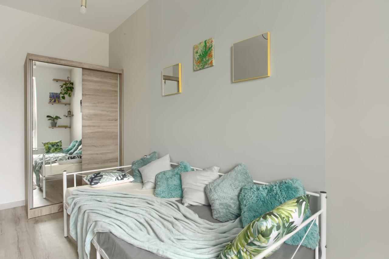 Superapart Komputerowa 8 Varšava Exteriér fotografie