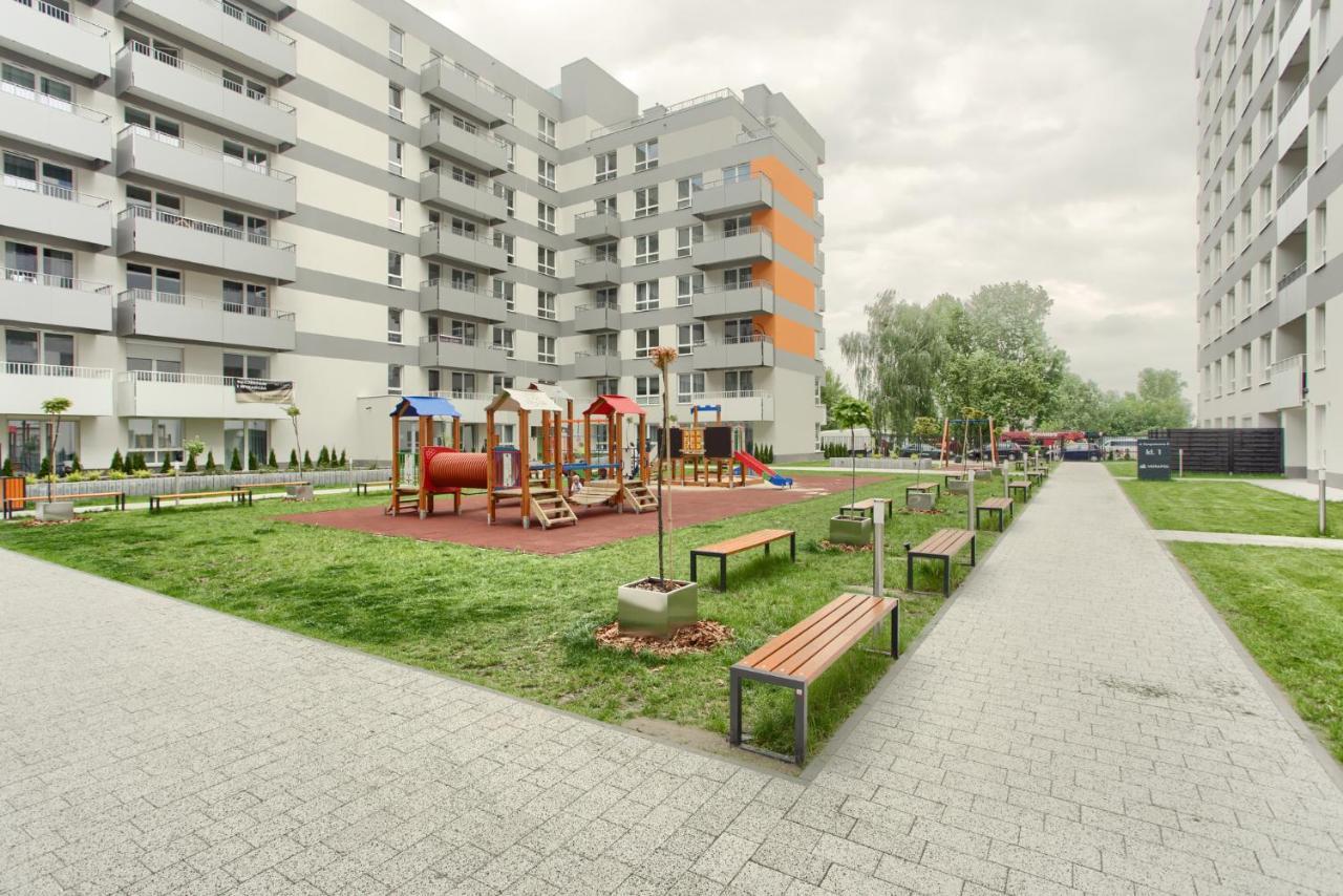 Superapart Komputerowa 8 Varšava Exteriér fotografie